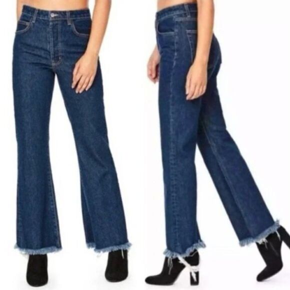 NWOT Carmar "Viktor" High Rise Dark Wash Raw Hem Flare Cropped Rigid Jeans 28 - Picture 1 of 15